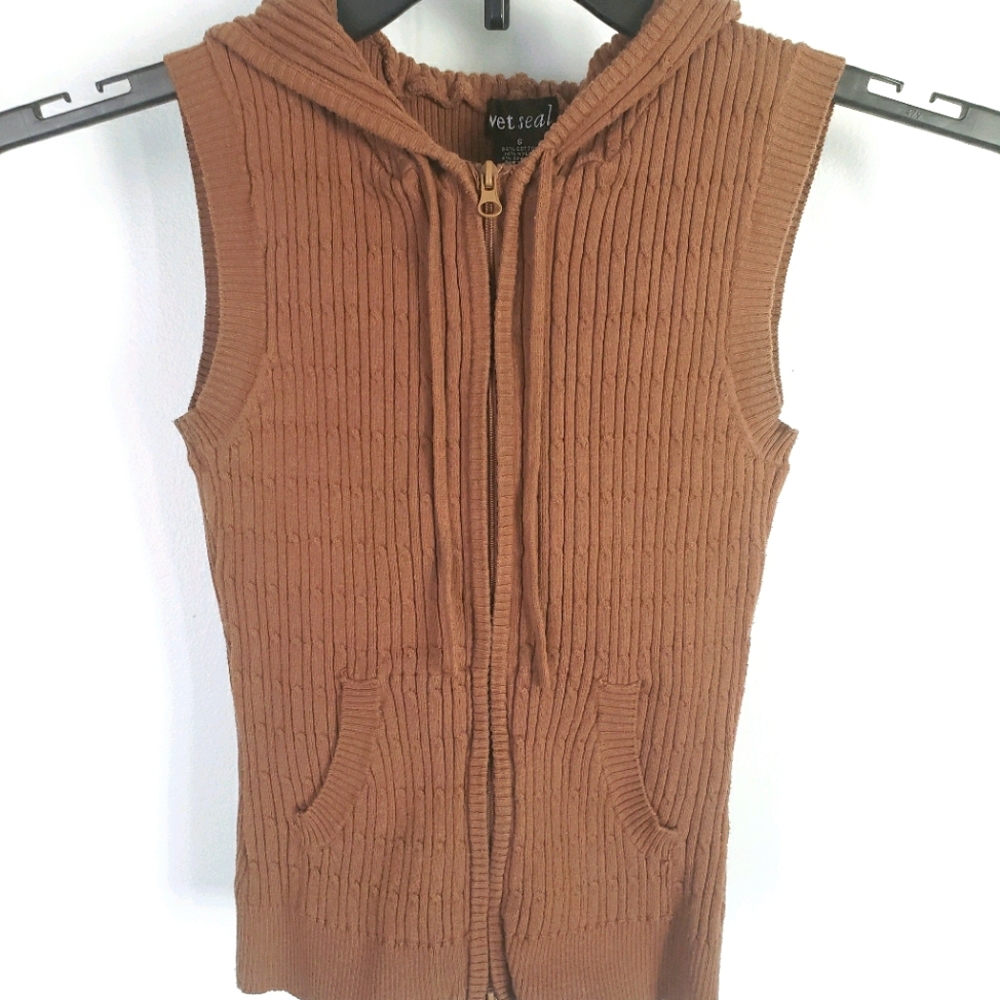 Sleeveless zip up top with hood